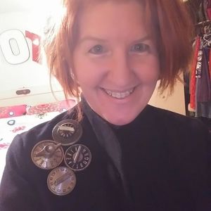 Meet your Posher, Robin